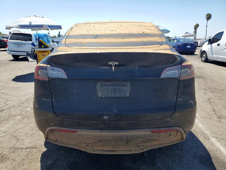 Продаж на аукціоні авто 2024 Tesla Model Y, vin: 7SAYGDED2RF166149, номер лоту: 62712826