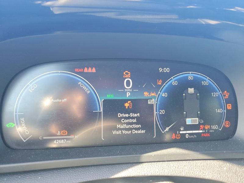 2024 Toyota Crown მანქანა იყიდება აუქციონზე, vin: JTDAAAAF9R3030118, აუქციონის ნომერი: 61083176