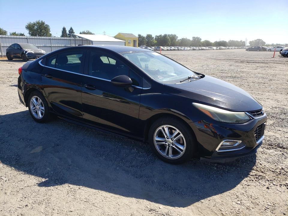 Продаж на аукціоні авто 2017 Chevrolet Cruze, vin: 1G1BE5SM6H7221394, номер лоту: 59833446