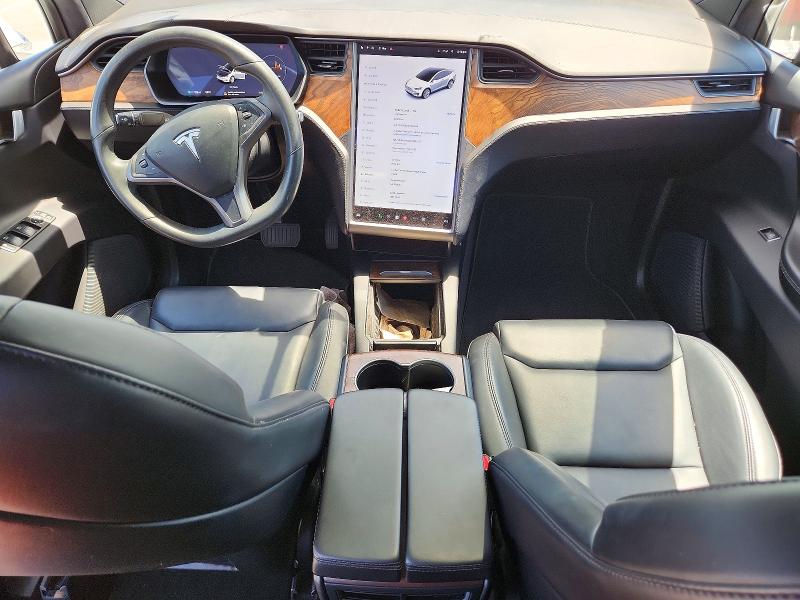 2020 Tesla Model X მანქანა იყიდება აუქციონზე, vin: 5YJXCDE24LF230945, აუქციონის ნომერი: 60853976