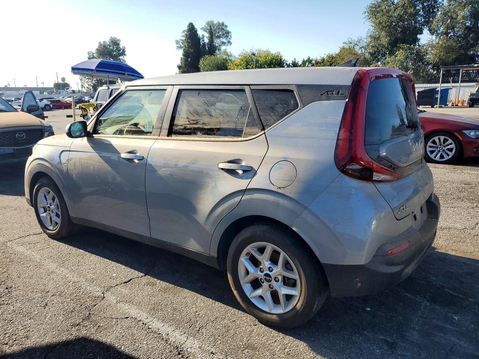 2022 Kia Soul მანქანა იყიდება აუქციონზე, vin: KNDJ23AU2N7838093, აუქციონის ნომერი: 62577786