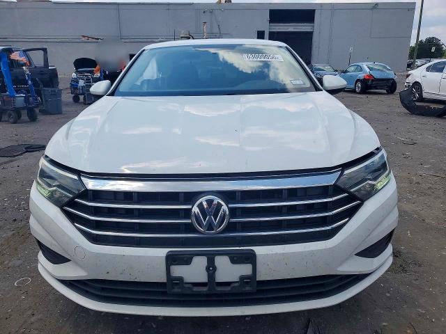 63009056 :رقم المزاد ، 3VWC57BU8MM000576 vin ، 2021 Volkswagen Jetta مزاد بيع