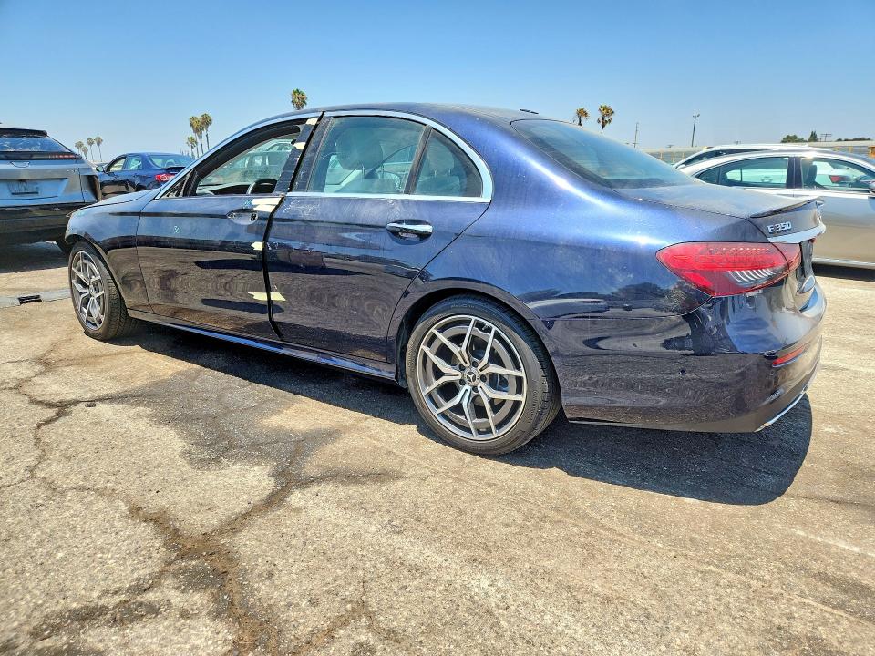 2023 Mercedes-benz E Class E350 4d Luxu მანქანა იყიდება აუქციონზე, vin: W1KZF8DB4PB165263, აუქციონის ნომერი: 59853266