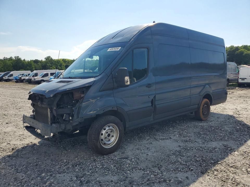 60826056 :رقم المزاد ، 1FTBR3X8XLKA87152 vin ، 2020 Ford Transit مزاد بيع