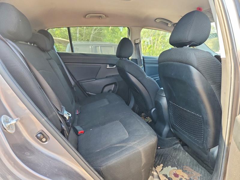 61327106 :رقم المزاد ، KNDPB3A21B7024697 vin ، 2011 Kia Sportage مزاد بيع