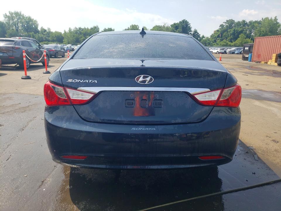 60784106 :رقم المزاد ، 5NPEB4AC2DH801330 vin ، 2013 Hyundai Sonata مزاد بيع