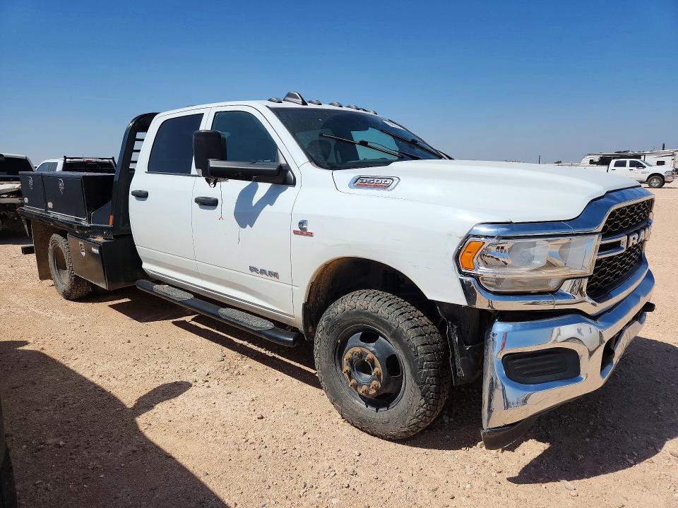 Продажа на аукционе авто 2022 Ram 3500, vin: 3C7WRTCL4NG305028, номер лота: 62318966