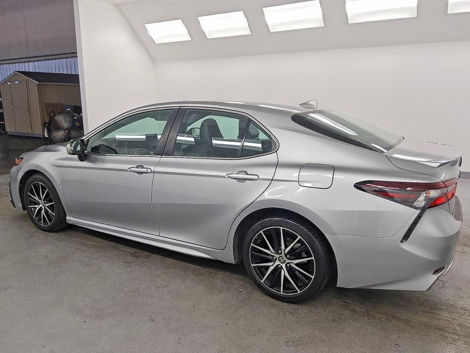 Продаж на аукціоні авто 2023 Toyota Camry, vin: 4T1G11AKXPU809523, номер лоту: 60488546