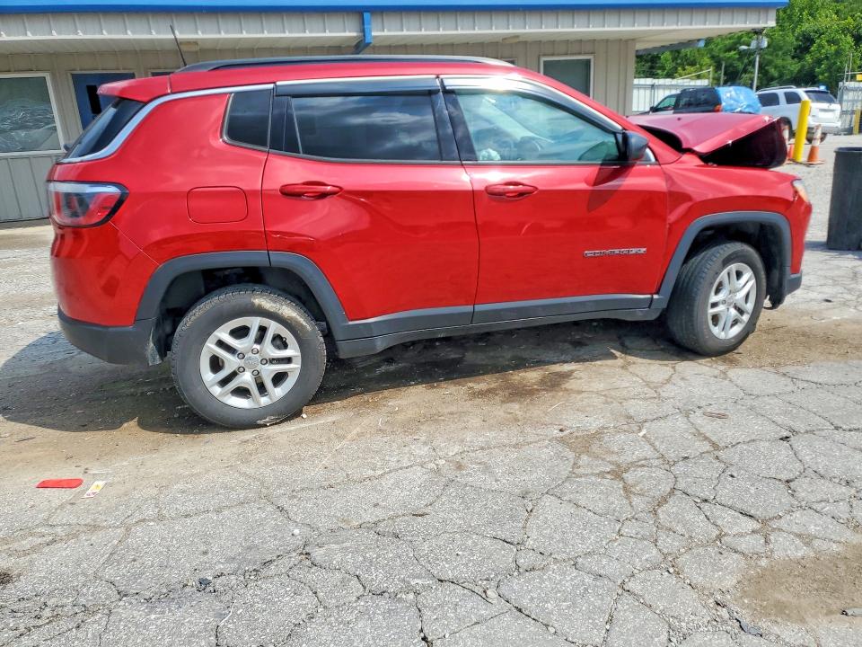 62070996 :رقم المزاد ، 3C4NJDAB6KT754861 vin ، 2019 Jeep Compass مزاد بيع