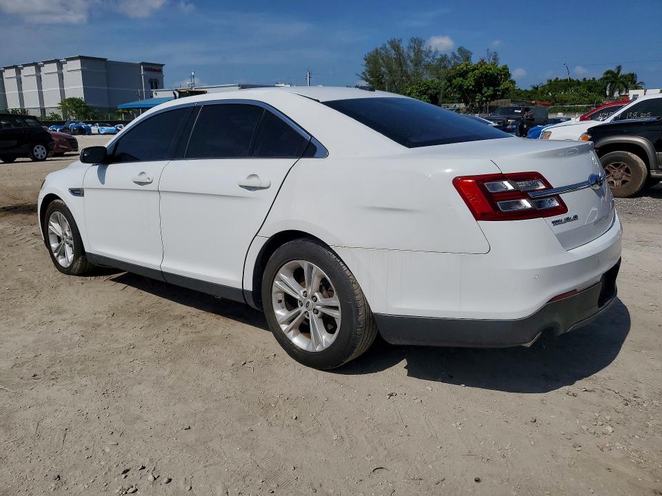 2014 Ford Taurus მანქანა იყიდება აუქციონზე, vin: 1FAHP2E83EG173573, აუქციონის ნომერი: 61779526