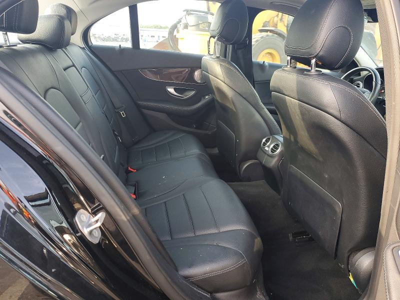 62008986 :رقم المزاد ، 55SWF4KB0JU259183 vin ، 2018 Mercedes-benz C مزاد بيع