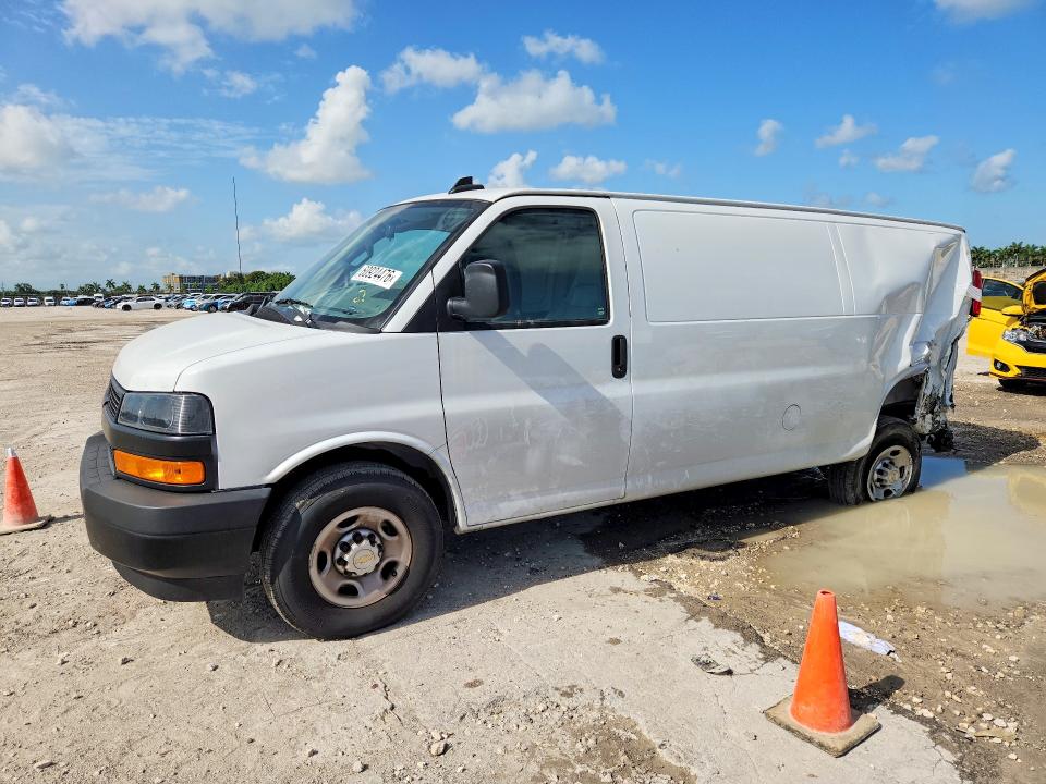 Auction sale of the 2025 Chevrolet Express G2500, vin: 1GCWGBFP1S1269899, lot number: 60924476