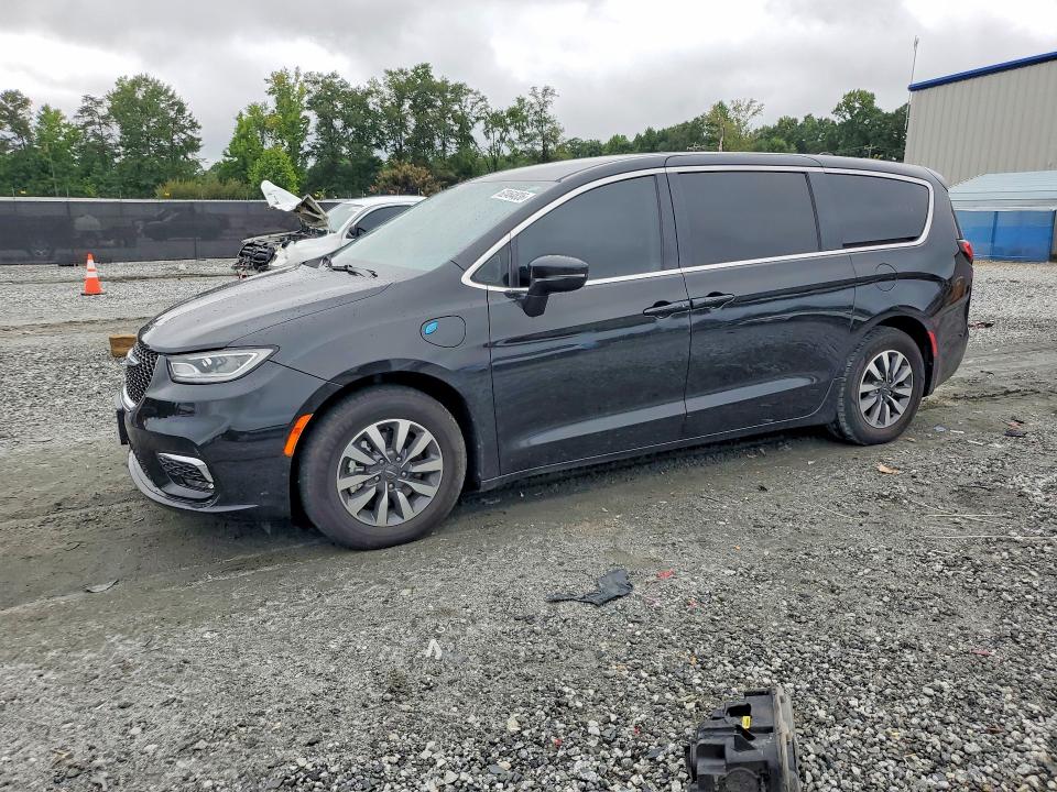 62464836 :رقم المزاد ، 2C4RC1L70NR143637 vin ، 2022 Chrysler Pacifica مزاد بيع