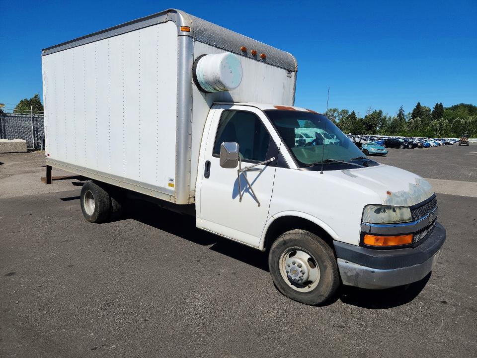 Aukcja sprzedaży 2005 Chevrolet Express G3500, vin: 1GBJG31U451163730, numer aukcji: 60344766
