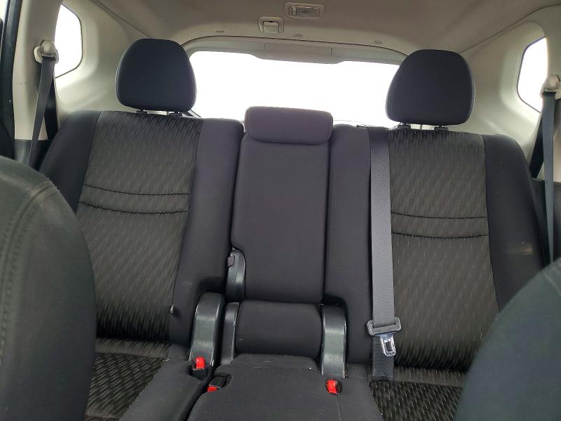 63004576 :رقم المزاد ، 5N1AT2MV7HC768481 vin ، 2017 Nissan Rogue مزاد بيع
