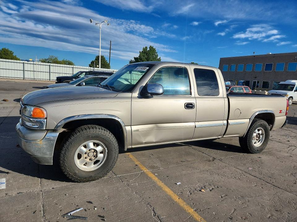 63134886 :رقم المزاد ، 2GTEK19T121425446 vin ، 2002 Gmc New Sierra مزاد بيع