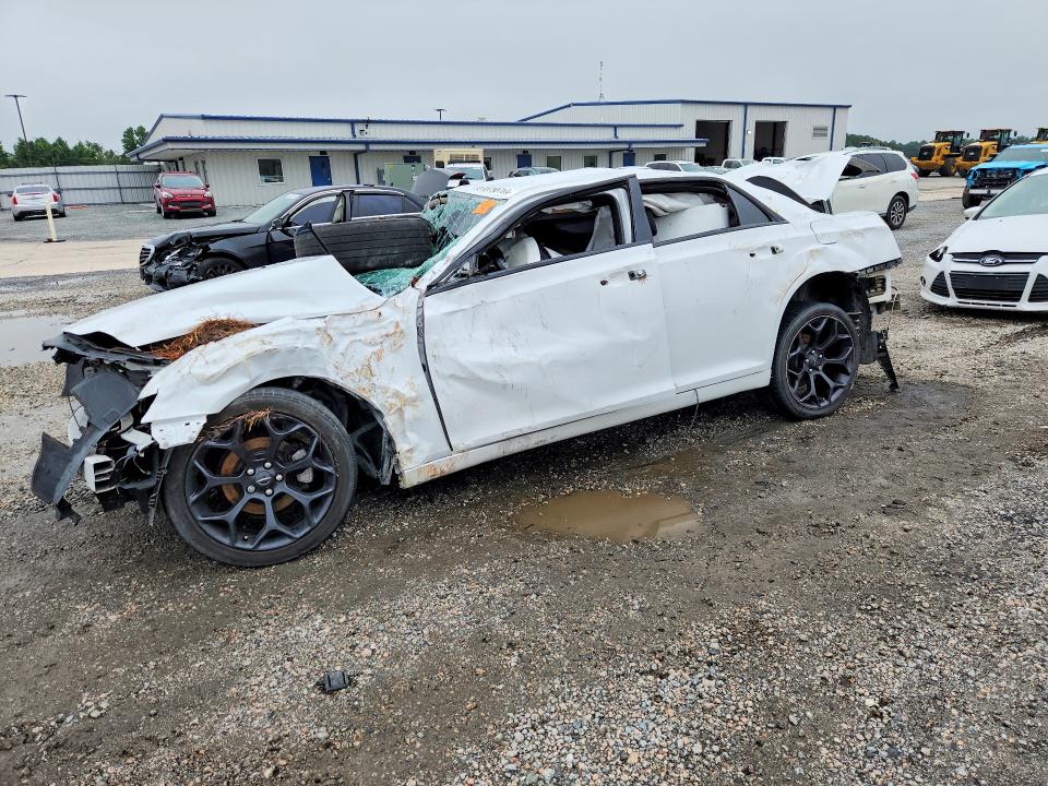 2019 Chrysler 300 მანქანა იყიდება აუქციონზე, vin: 2C3CCAAG6KH694007, აუქციონის ნომერი: 61679616