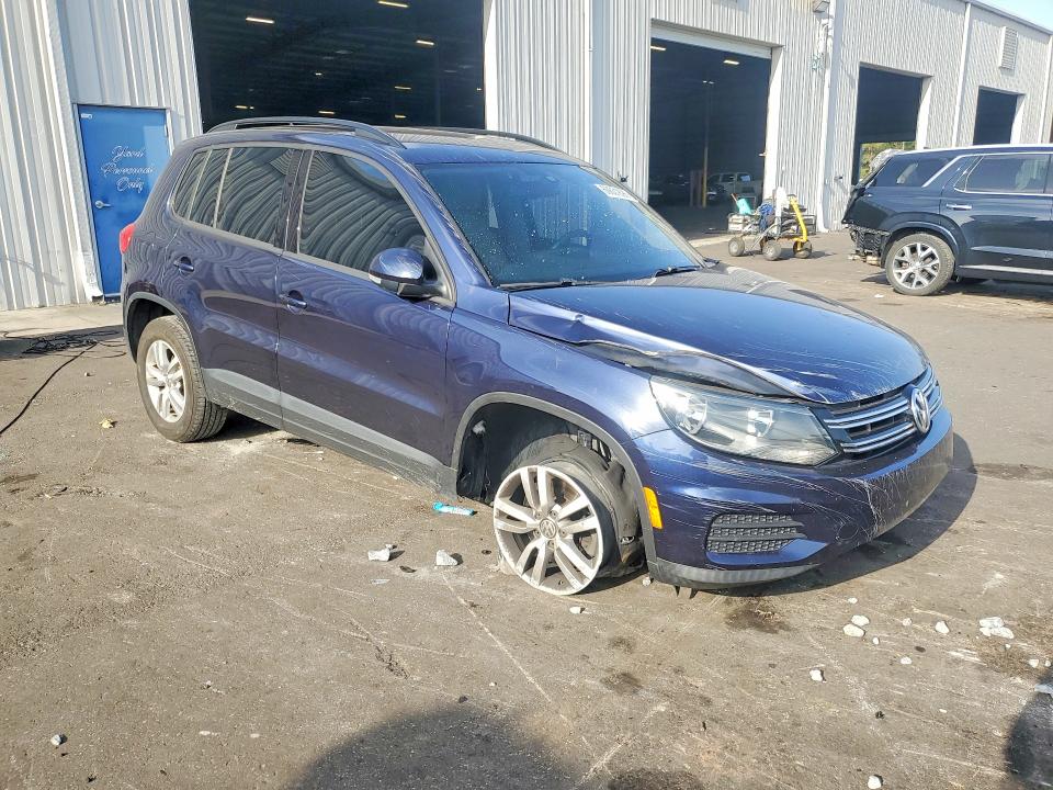 2016 Volkswagen Tiguan მანქანა იყიდება აუქციონზე, vin: WVGAV7AX1GW539109, აუქციონის ნომერი: 60631896
