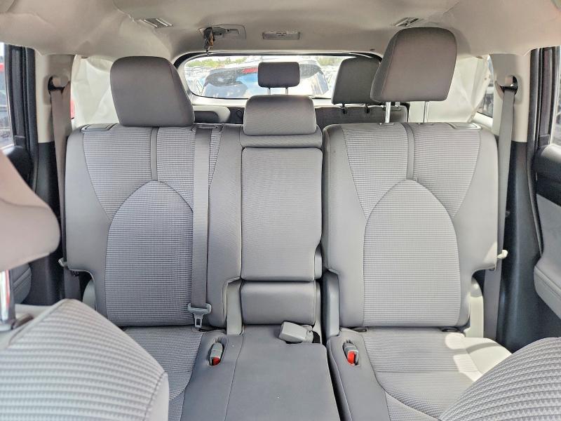 Продажа на аукционе авто 2022 Toyota Highlander, vin: 5TDCZRAH3NS093256, номер лота: 61564776
