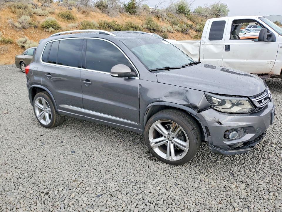 61021446 :رقم المزاد ، WVGBV3AX5EW560099 vin ، 2014 Volkswagen Tiguan مزاد بيع