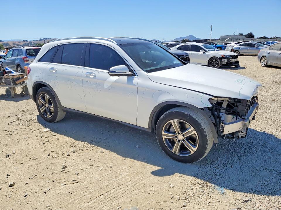 60589666 :رقم المزاد ، WDC0G4JB2HF193161 vin ، 2017 Mercedes-benz Glc مزاد بيع