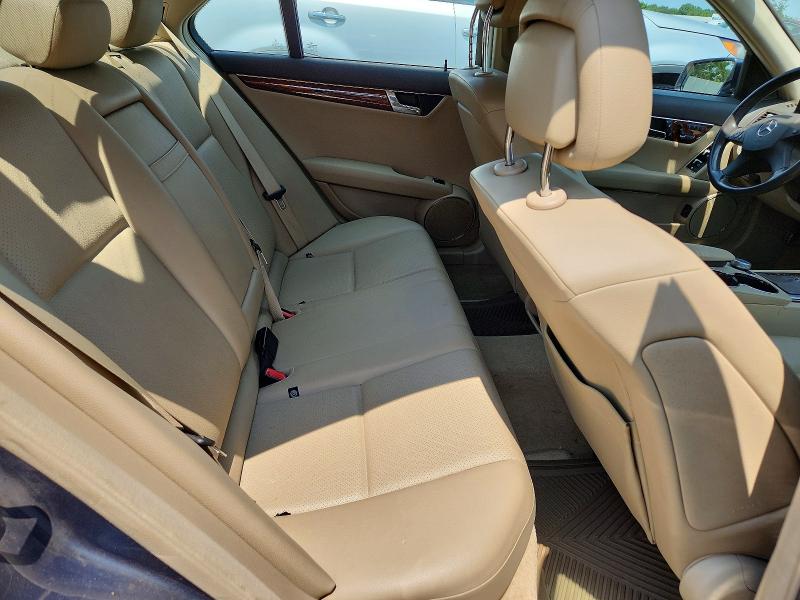 2011 Mercedes-benz C მანქანა იყიდება აუქციონზე, vin: WDDGF8BB6BR175819, აუქციონის ნომერი: 62360446
