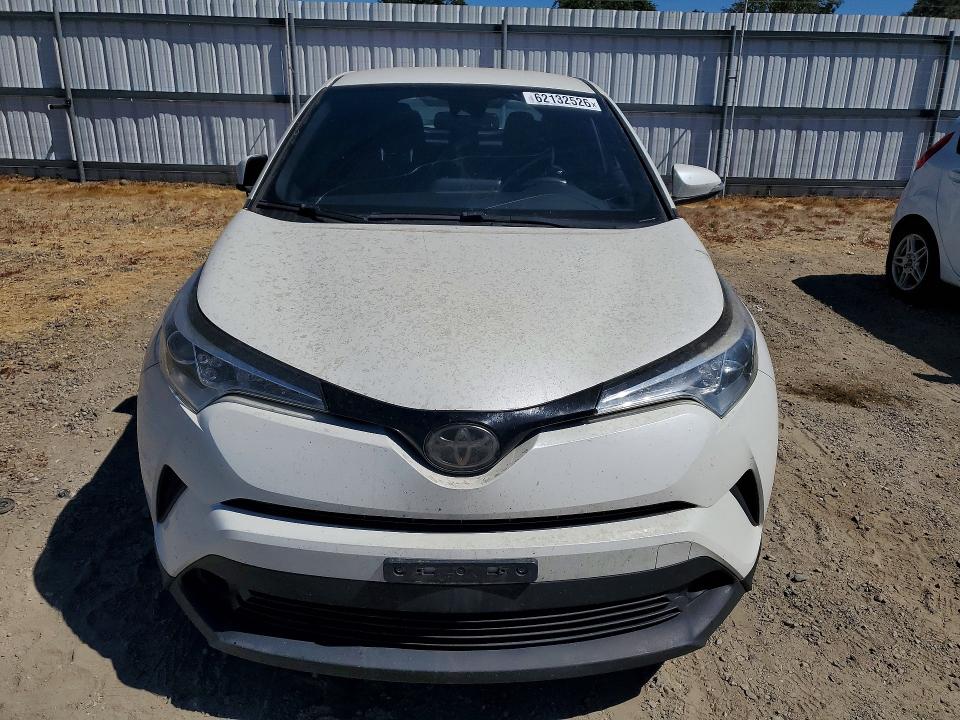 62132526 :رقم المزاد ، NMTKHMBX6JR050787 vin ، 2018 Toyota C-hr مزاد بيع