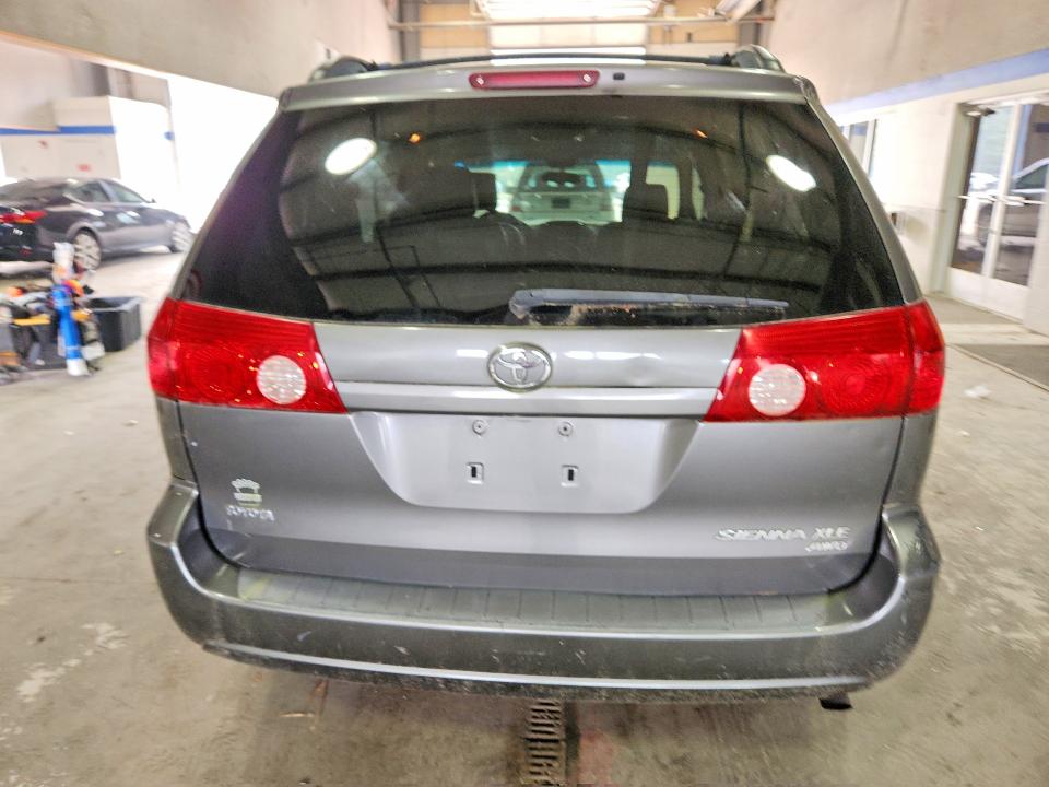 2005 Toyota Sienna მანქანა იყიდება აუქციონზე, vin: 5TDBA22CX5S034850, აუქციონის ნომერი: 61674466