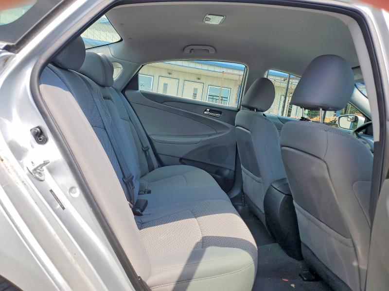 60623136 :رقم المزاد ، 5NPEB4AC7DH598774 vin ، 2013 Hyundai Sonata مزاد بيع