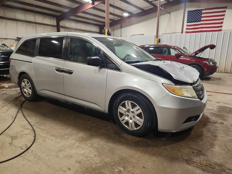 60001666 :رقم المزاد ، 5FNRL5H21BB010610 vin ، 2011 Honda Odyssey مزاد بيع
