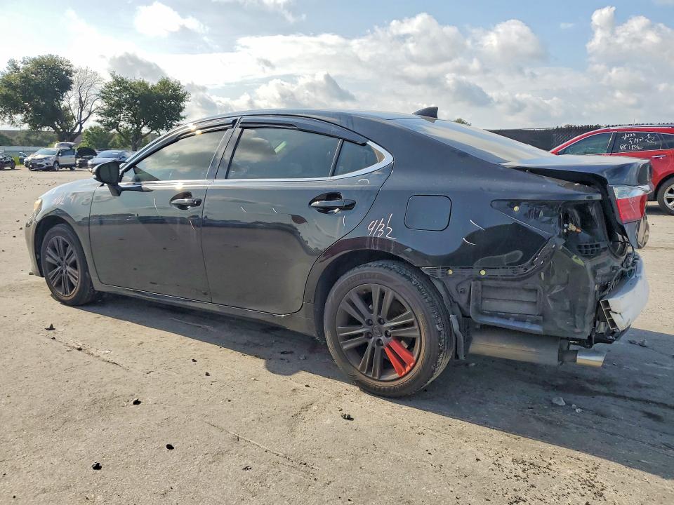 62954466 :رقم المزاد ، JTHBK1GG8F2191643 vin ، 2015 Lexus Es مزاد بيع