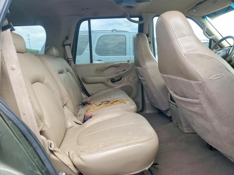 Продажа на аукционе авто 2001 Ford Expedition, vin: 1FMFU18L61LA87823, номер лота: 61712126