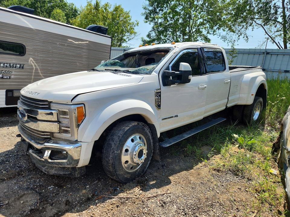 62958066 :رقم المزاد ، 1FT8W4DT1KEC96407 vin ، 2019 Ford F450 مزاد بيع