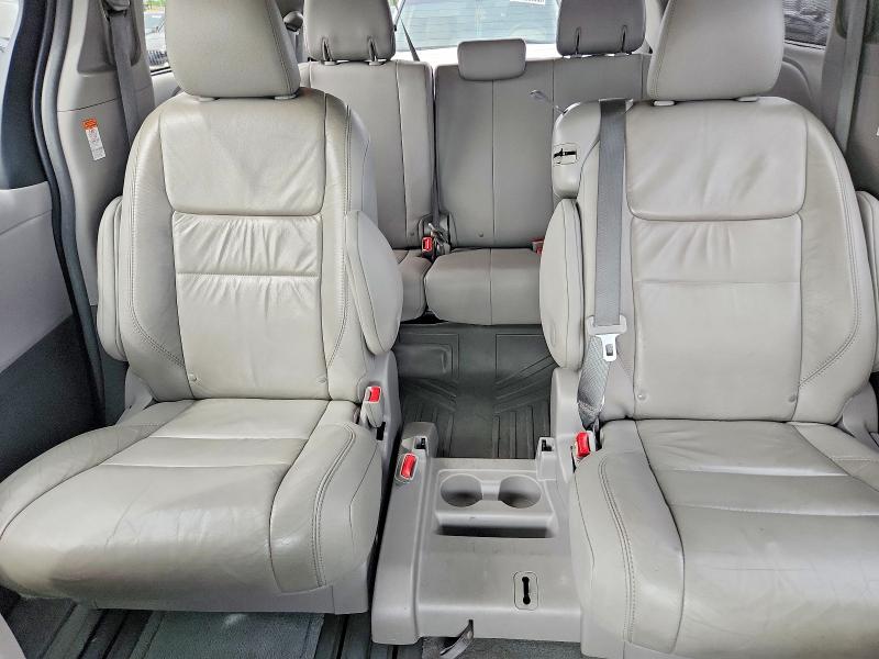 Продаж на аукціоні авто 2017 Toyota Sienna, vin: 5TDYZ3DC0HS822031, номер лоту: 61188106