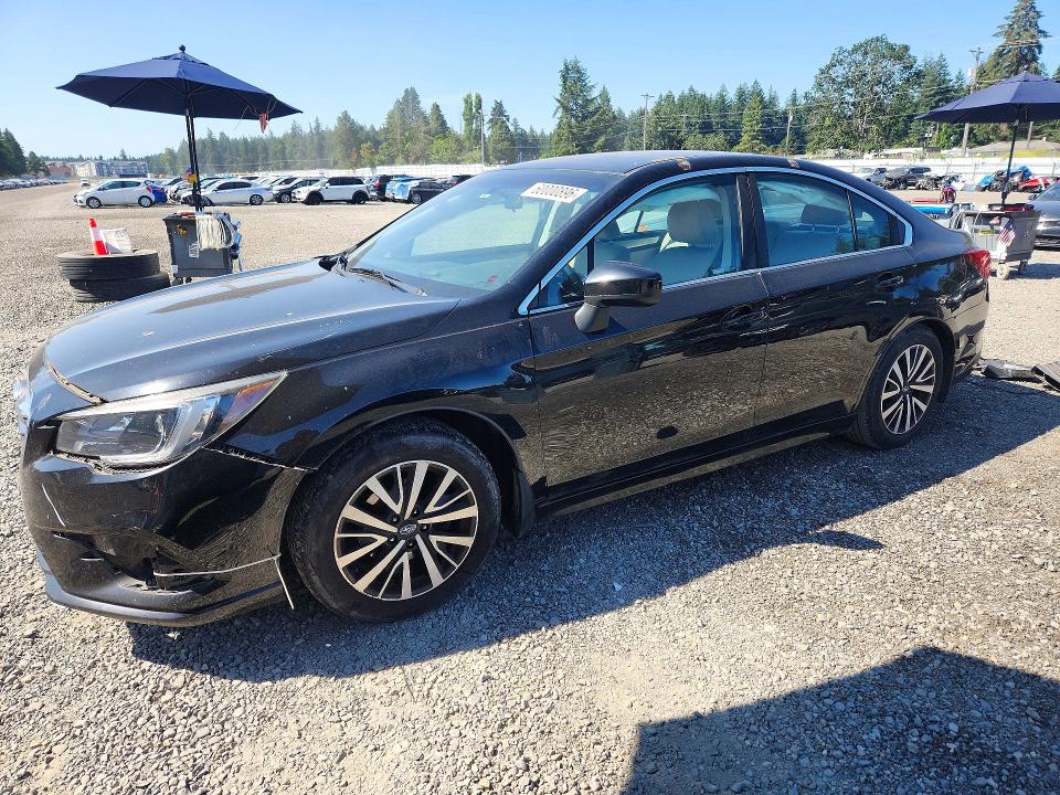 60000896 :رقم المزاد ، 4S3BNAC6XJ3034463 vin ، 2018 Subaru Legacy مزاد بيع