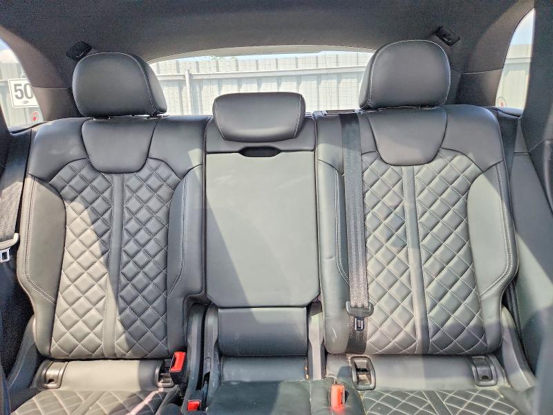 Продажа на аукционе авто 2018 Audi Sq5, vin: WA1C4AFYXJ2111949, номер лота: 61180756