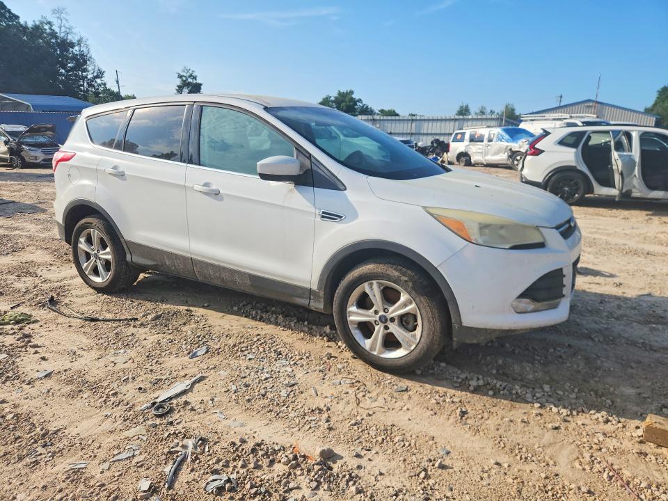 61059256 :رقم المزاد ، 1FMCU9GX3FUB96991 vin ، 2015 Ford Escape مزاد بيع