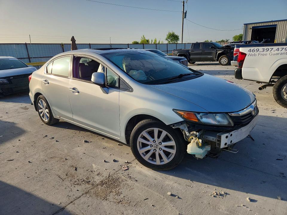 2012 Honda Civic მანქანა იყიდება აუქციონზე, vin: 2HGFB2F98CH505839, აუქციონის ნომერი: 61859616