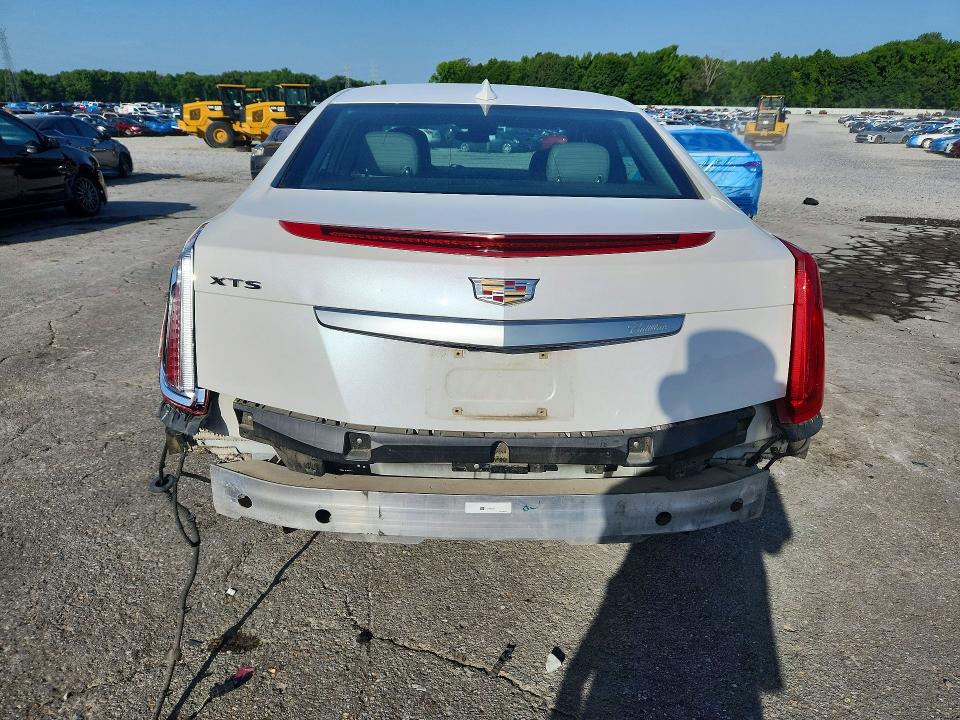 60435786 :رقم المزاد ، 2G61M5S37H9108049 vin ، 2017 Cadillac Xts مزاد بيع
