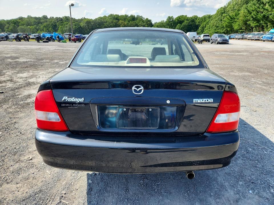 58007806 :رقم المزاد ، JM1BJ226X21555098 vin ، 2002 Mazda Protege مزاد بيع
