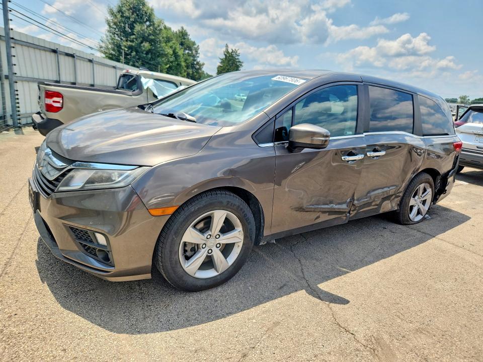Продаж на аукціоні авто 2018 Honda Odyssey, vin: 5FNRL6H78JB105858, номер лоту: 60967806