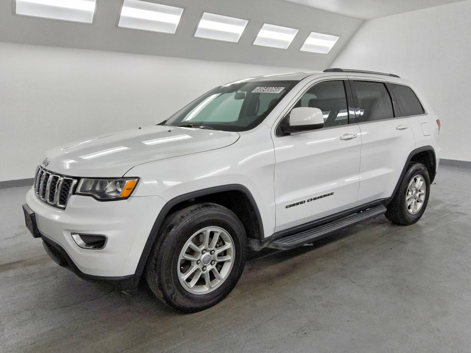 58640066 :رقم المزاد ، 1C4RJFAG0JC189252 vin ، 2018 Jeep Grand Cherokee مزاد بيع
