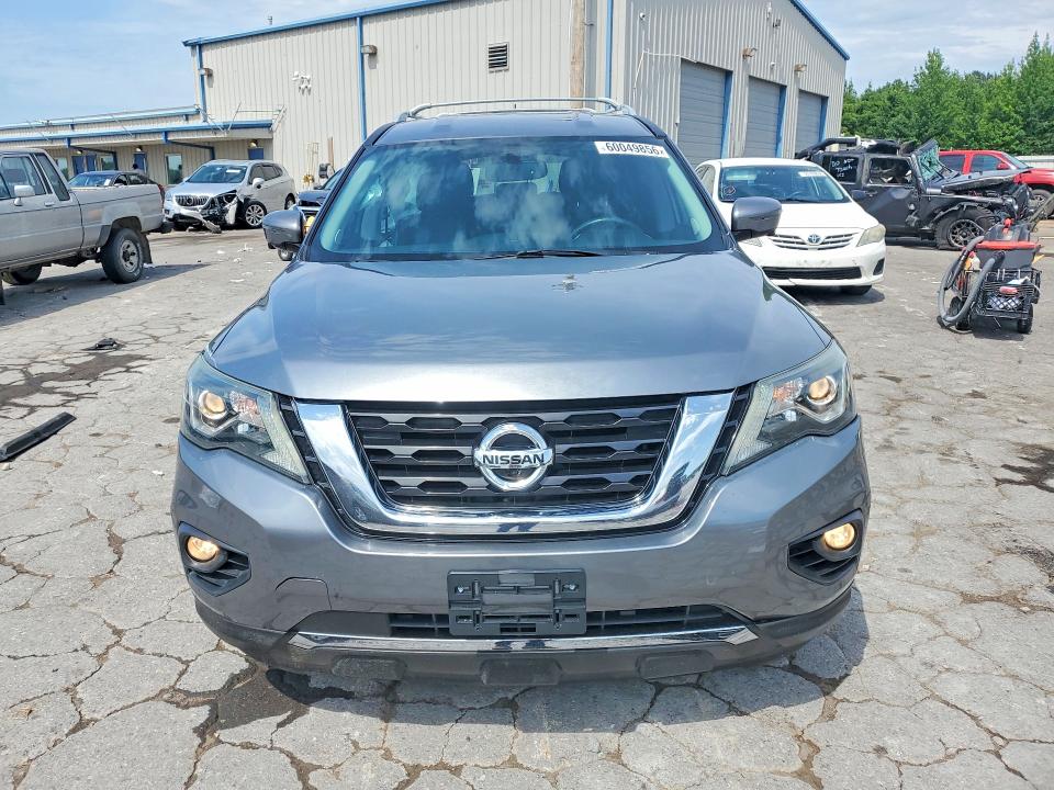 60049856 :رقم المزاد ، 5N1DR2MN5HC646391 vin ، 2017 Nissan Pathfinder مزاد بيع