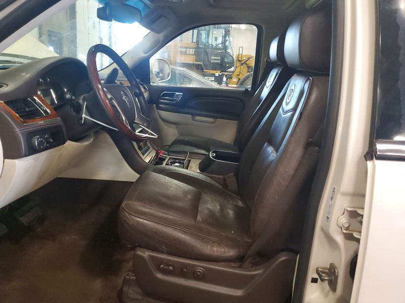 2011 Cadillac Escalade მანქანა იყიდება აუქციონზე, vin: 1GYS4DEF5BR378339, აუქციონის ნომერი: 61244306