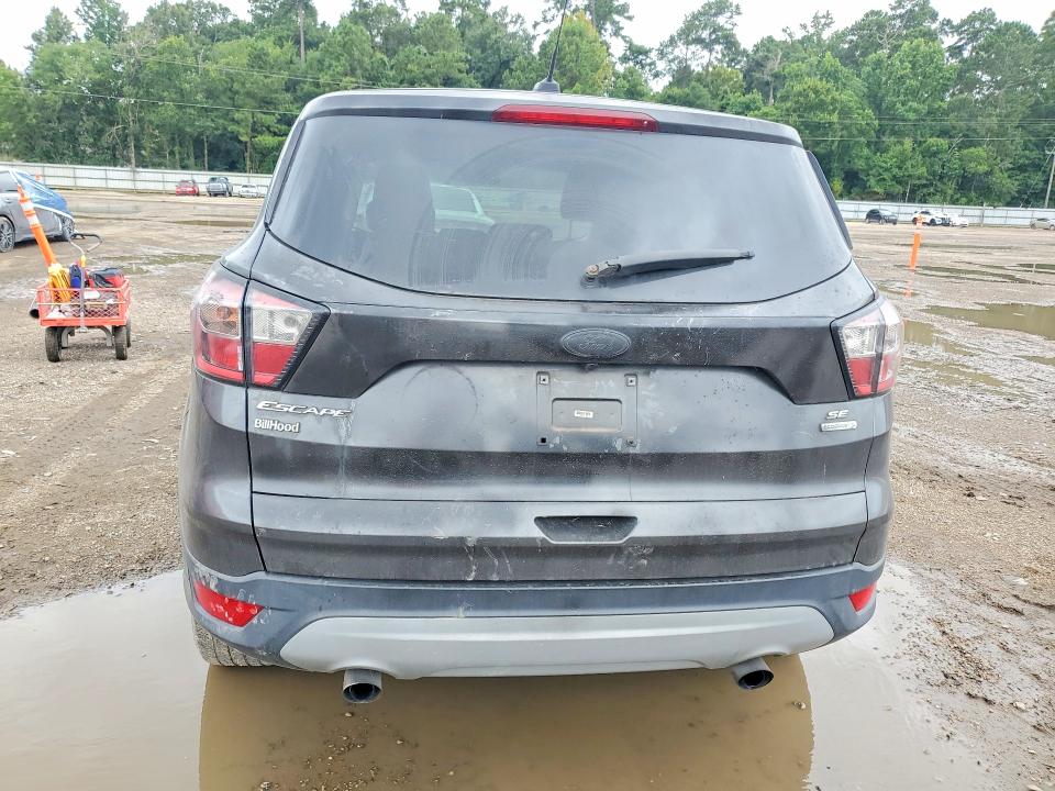 2017 Ford Escape მანქანა იყიდება აუქციონზე, vin: 1FMCU0GD7HUE39626, აუქციონის ნომერი: 60656956