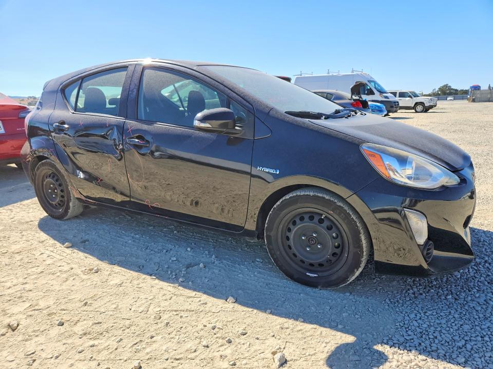 Продажа на аукционе авто 2015 Toyota Prius C, vin: JTDKDTB39F1585735, номер лота: 61895996