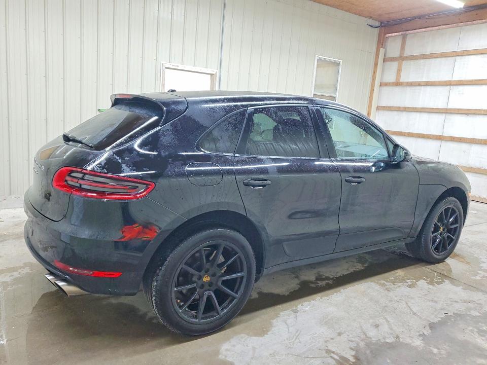 62774306 :رقم المزاد ، WP1AB2A50FLB52533 vin ، 2015 Porsche Macan مزاد بيع