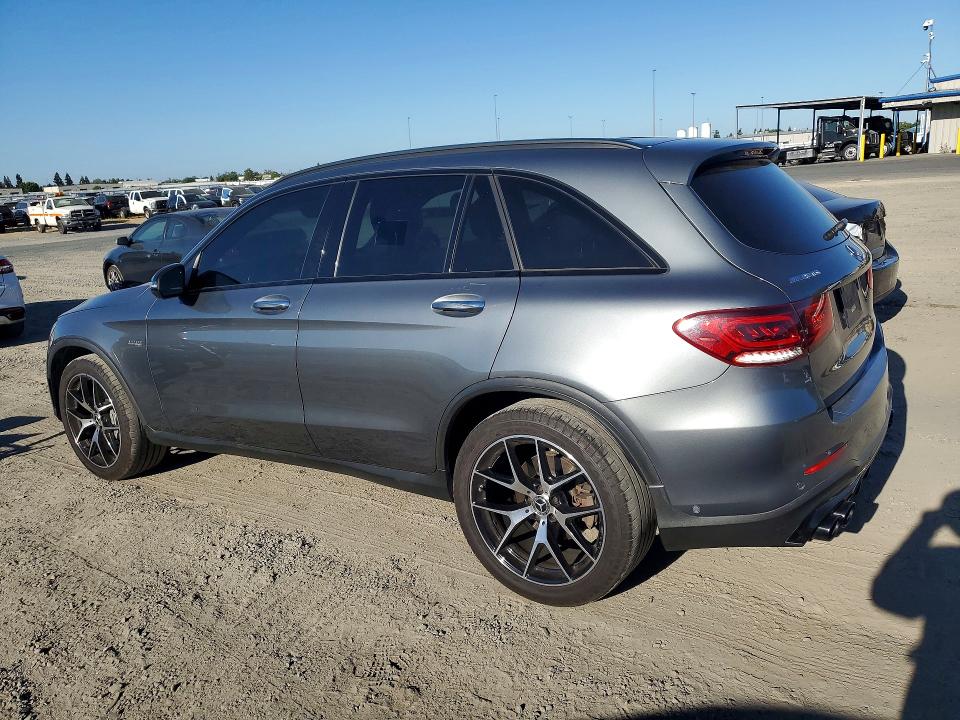 60600776 :رقم المزاد ، W1N0G6EB0MF923132 vin ، 2021 Mercedes-benz Glc مزاد بيع