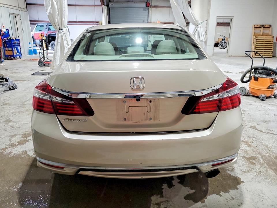 Aukcja sprzedaży 2017 Honda Accord, vin: 1HGCR2F38HA177323, numer aukcji: 62902936