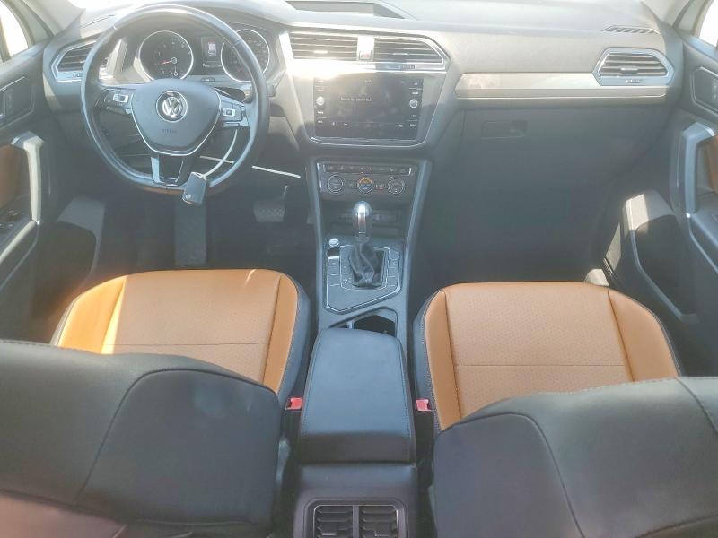 53244406 :رقم المزاد ، 3VV3B7AX7JM073958 vin ، 2018 Volkswagen Tiguan مزاد بيع